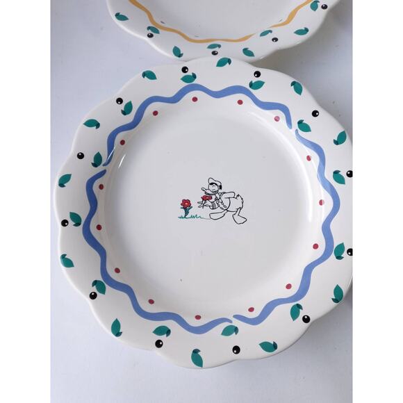 Pflatzgraff Mickey & Co Salad Dessert Plates Set of4 Minnie Donald Goofy Mickey - Picture 2 of 5